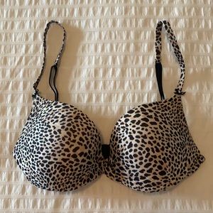 Victoria Secret Plunge Bra